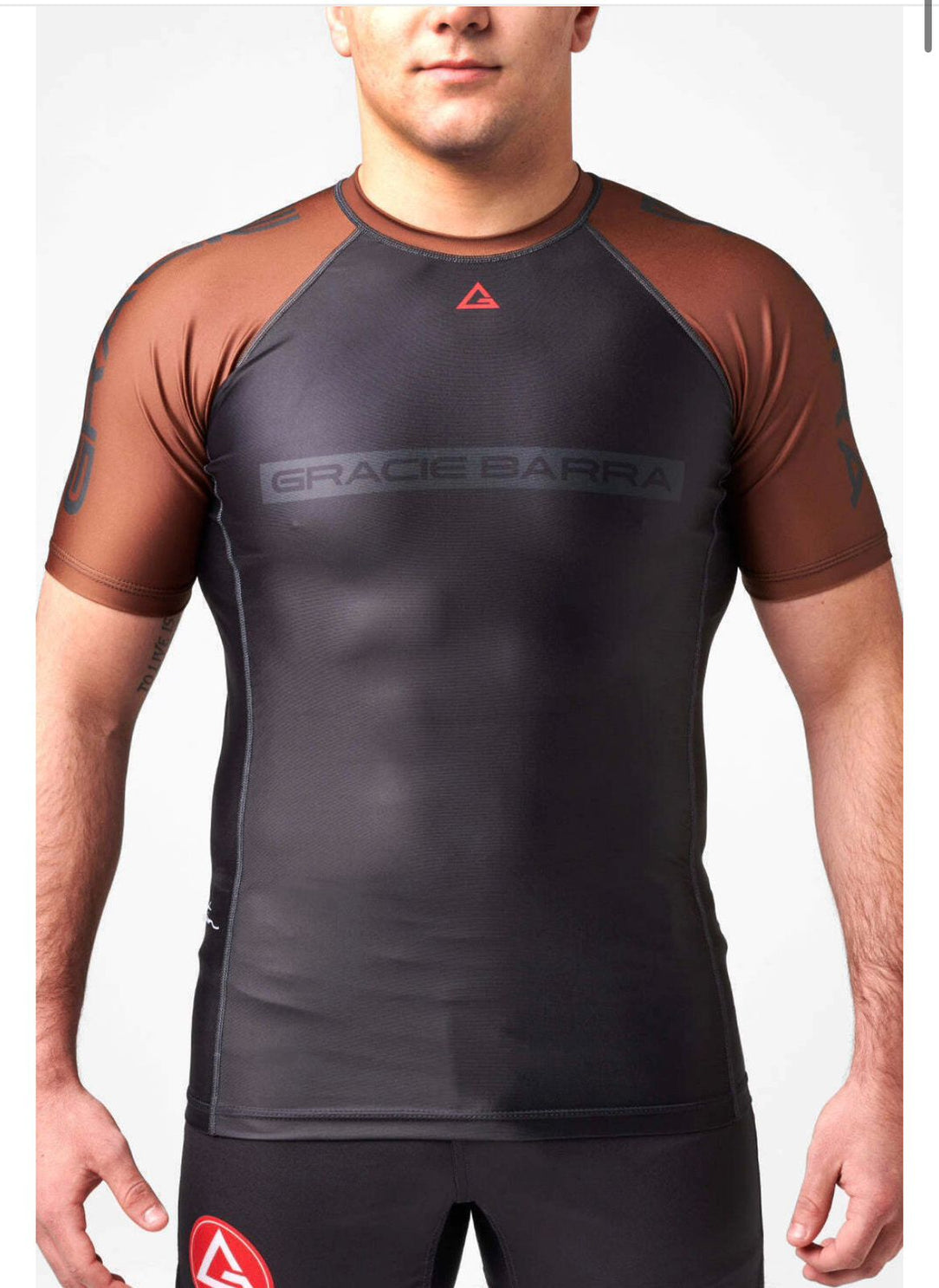 Rashguard Modelo 2023 -  Marron - Masculino Femenino